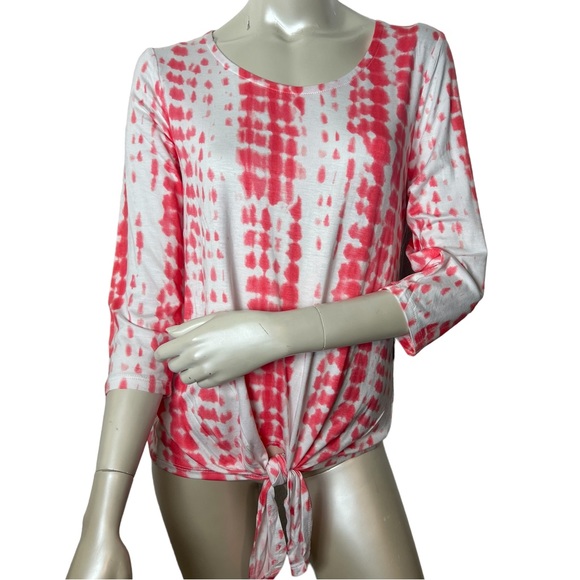 OnQue Casuals Coral and White 3/4 Sleeve Tie Dye Top size is a large - Picture 9 of 9